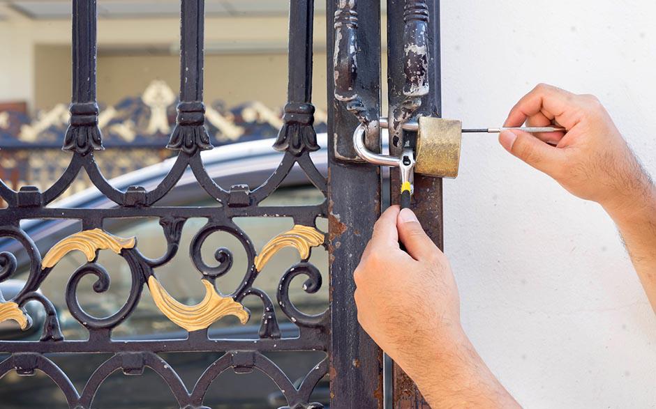ouverture de porte prix Méru